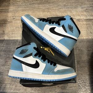 Nike Jordan 1 Retro High OG University Blue AQ2664-134 Sneakers Size 1